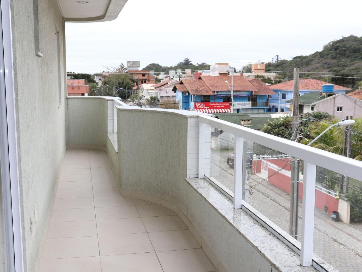 Res. Antonio Pinheiro. Apartamento Com 2 Dormitorios. Bombinhas Exterior foto